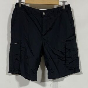 Columbia Men's Black Cargo Shorts - Classic Utility Style